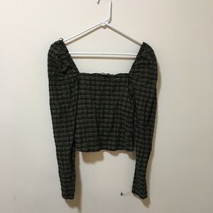 Puff sleeve plaid top